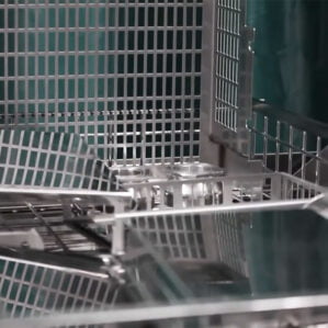 washing-sanitising-cabinets-mobile